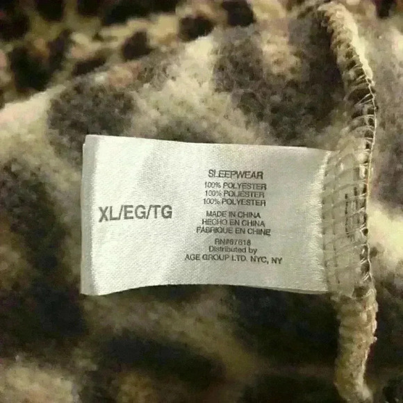 PJ Couture Animal Print Lounge Pajama Top  Soft Fleece Size XL - Picture 7 of 9